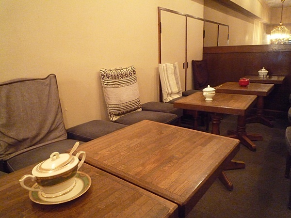 神戸元町 Cafe De Alfee でティータイム Sabioの隠れ家 神戸元町 Cafe De Alfee でティータイム Sabioの隠れ家