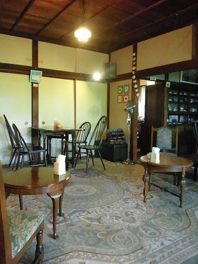 f0008510_15431274.jpg