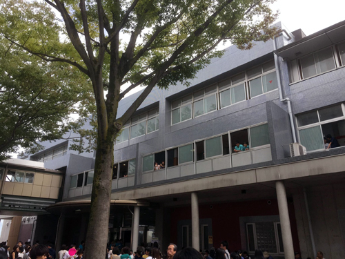 桐光学園 香山建築研究所 — 桐光学園中学校・高等学校本部棟