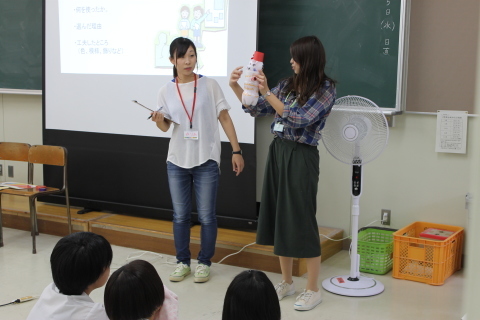 新潟県立加茂農林高校にて異文化理解のワークショップを行いました(その1)_c0167632_13494946.jpg