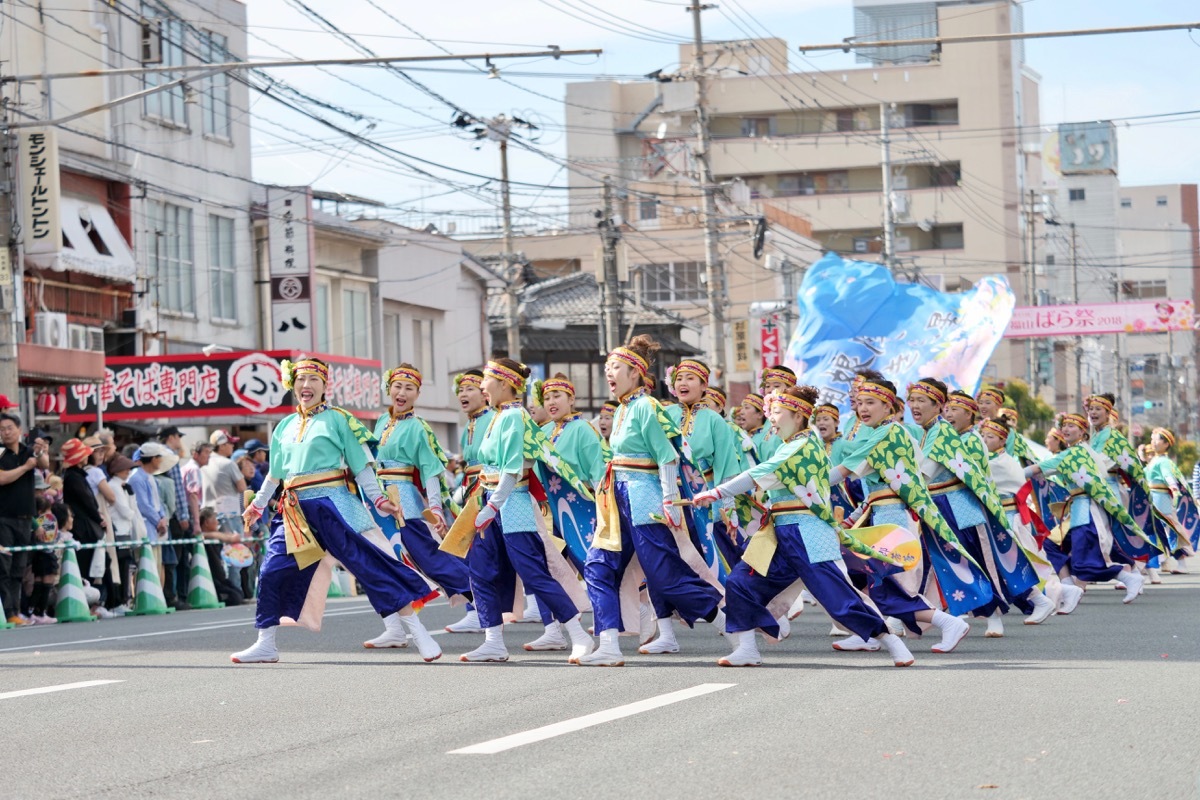 ２０１８福山ばら祭ローズパレードその５（神石踊娘隊きらきら星）_a0009554_00141483.jpg