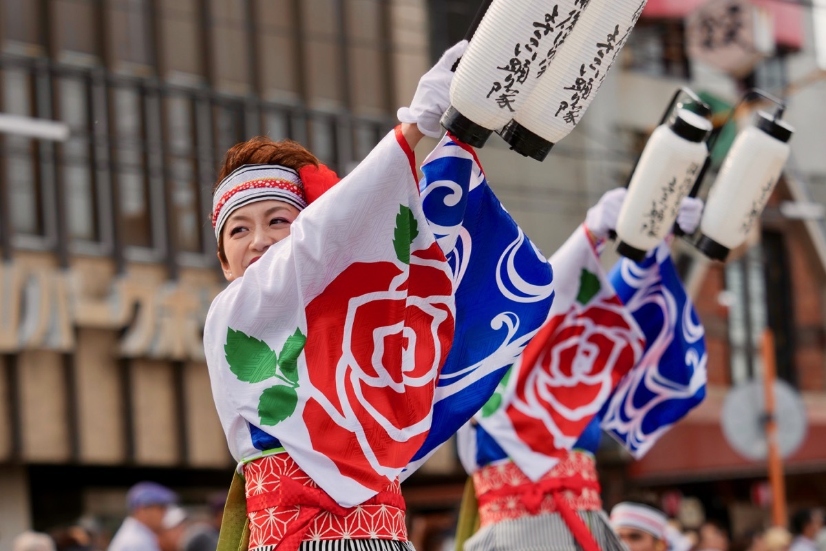 ２０１８福山ばら祭ローズパレードその６（備後ばらバラよさこい踊り隊）_a0009554_23042657.jpg