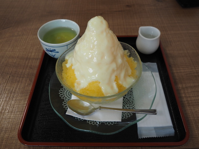 登泉堂で、かき氷_c0116915_00042381.jpg