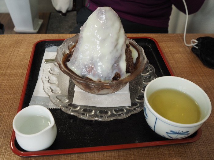 登泉堂で、かき氷_c0116915_00054226.jpg