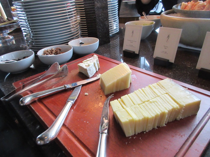 【パークハイアット東京】念願のニューヨークグリルでランチ_b0009849_18564137.jpg