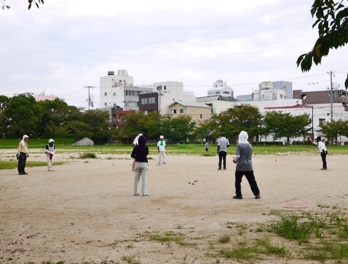 　　街なかの公園にて　　２０１８-０９-２８　００：００_b0093754_16250483.jpg