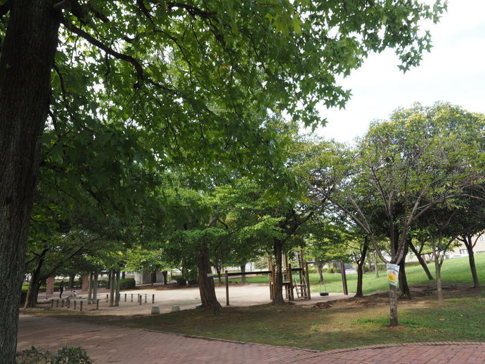 佐伯区民文化センター&五日市中央公園_c0116915_00005979.jpg