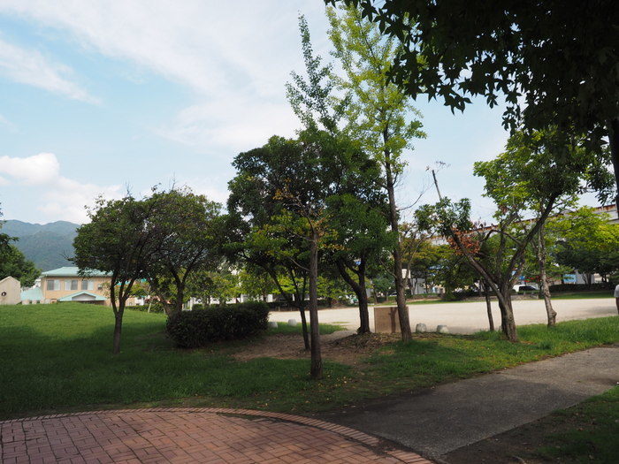 佐伯区民文化センター&五日市中央公園_c0116915_00021853.jpg
