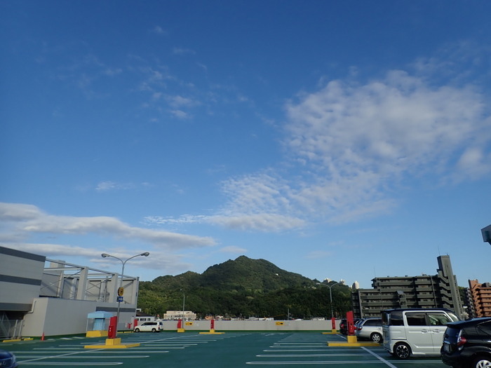 うろこ雲_c0116915_23292325.jpg
