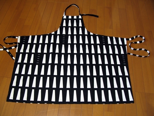 エプロン_f0129726_20512329.jpg