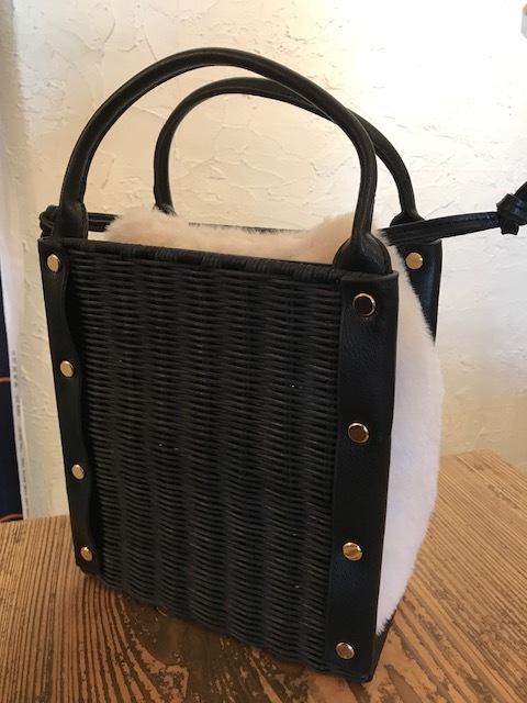 ☆新作バック入荷しました☆_a0143711_14081252.jpg