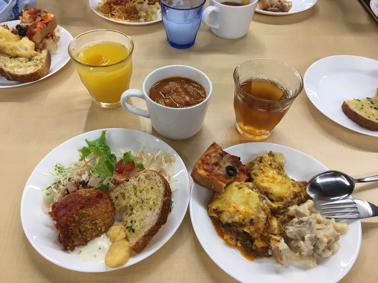 9 29 土 宝塚料理店 宝塚市議会議員 田中 こう