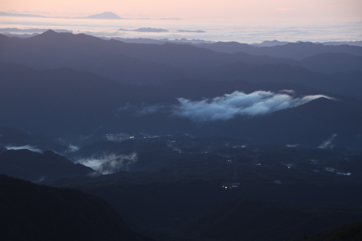 赤城山からの朝景(1) (撮影日:2018/9/28)_b0369971_15262337.jpg