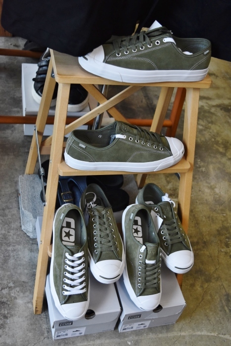 MIZUNO お手頃スニーカー★★★_d0152280_06522827.jpg