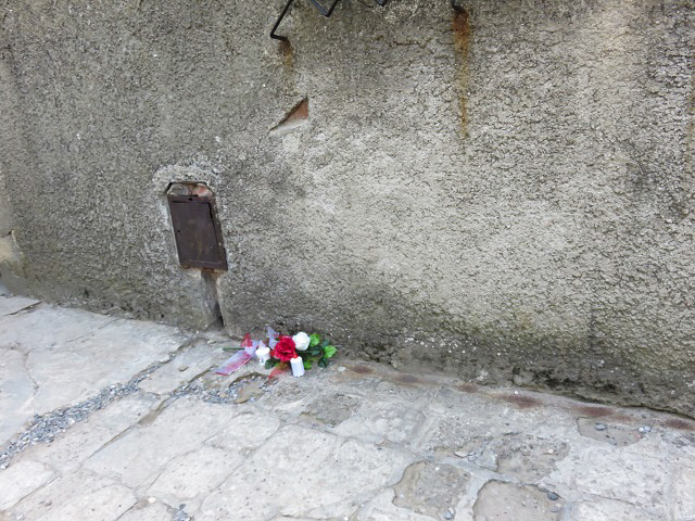 f0346196_12304826.jpg