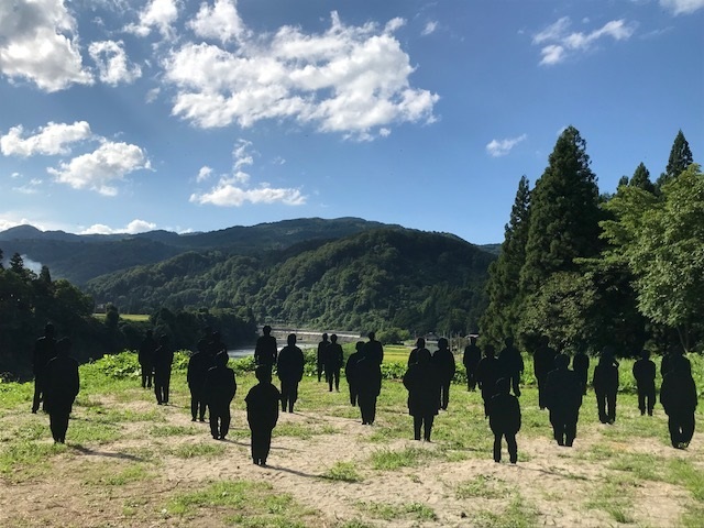 芸術祭、ハシゴする。（第二部・大地の芸術祭）・_d0117565_12360576.jpg