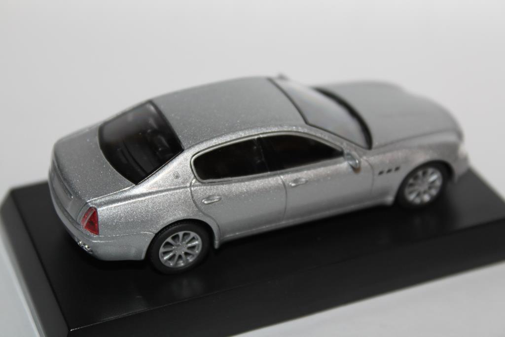 1/64 Kyosho MASERATI Quattroporte_b0285587_06354447.jpg