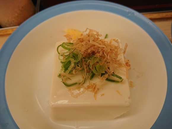 10/1夜勤明け 豚生姜焼きラージ定食ライス大盛り無料 + 冷奴 & 生ビール @松屋_b0042308_16335165.jpg