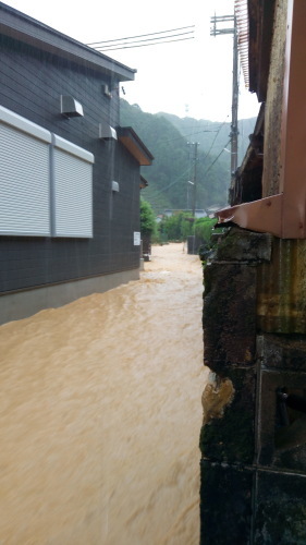 f0054677_07253233.jpg