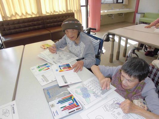 10/1 日中活動_a0154110_08472346.jpg