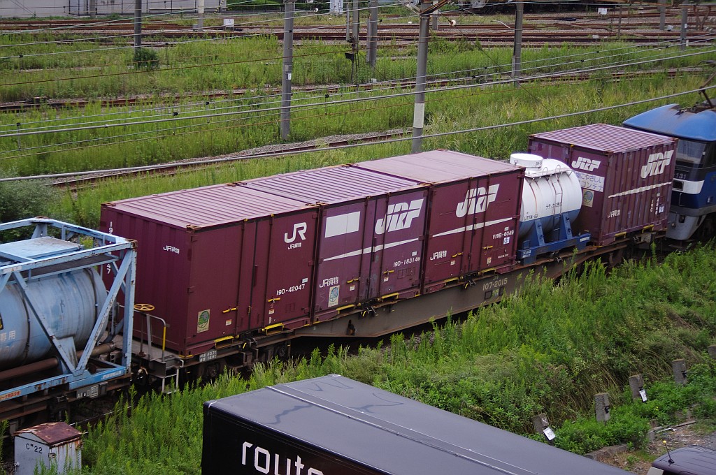 f0203926_22435780.jpg