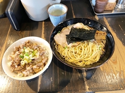 目指せ★ラーメン通♪_d0178136_18123086.jpeg