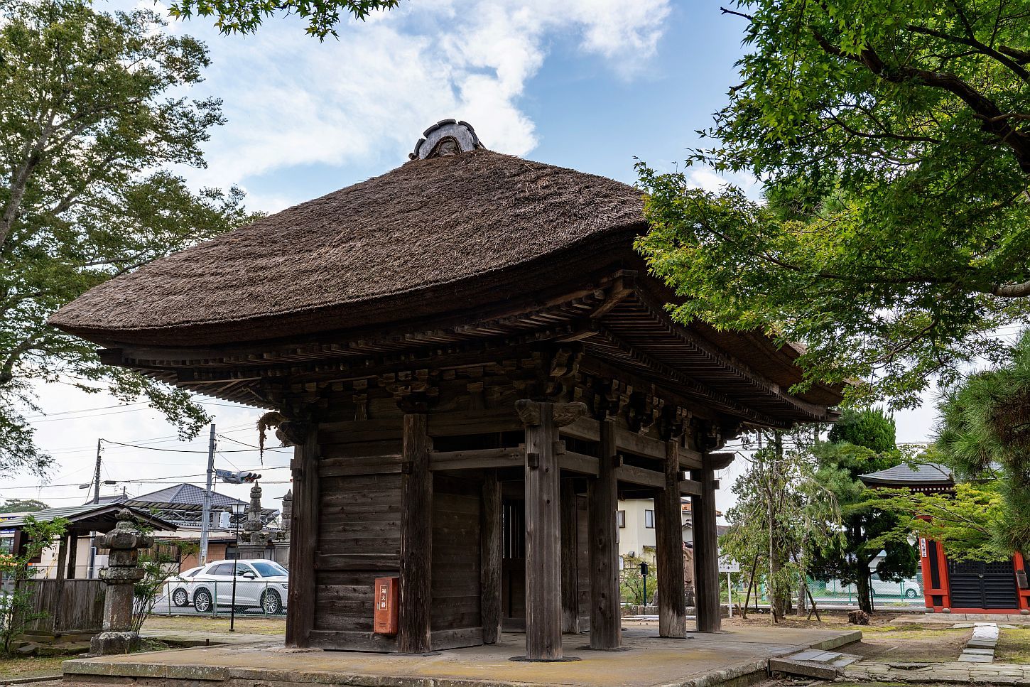 【重要文化財｜竜正院 仁王門】　行き方、見学のしかた　（千葉県 成田市）_b0212342_14114183.jpg