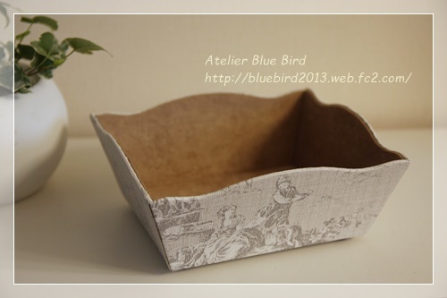 壁紙を使ってゲストタオルbox完成 Blue Bird Cartonnageからの贈り物