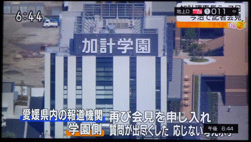 f0231709_11581570.gif