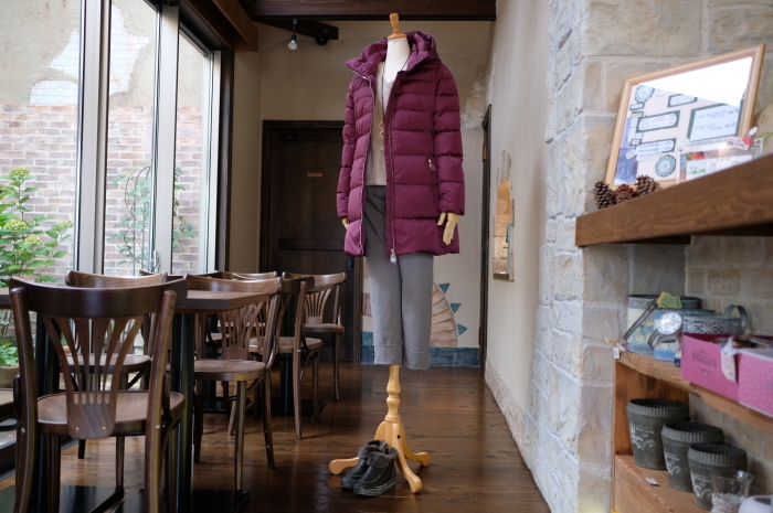 \"Stylish down with hood～add プレミアムダウン...10/5fri\"_d0153941_17010598.jpg