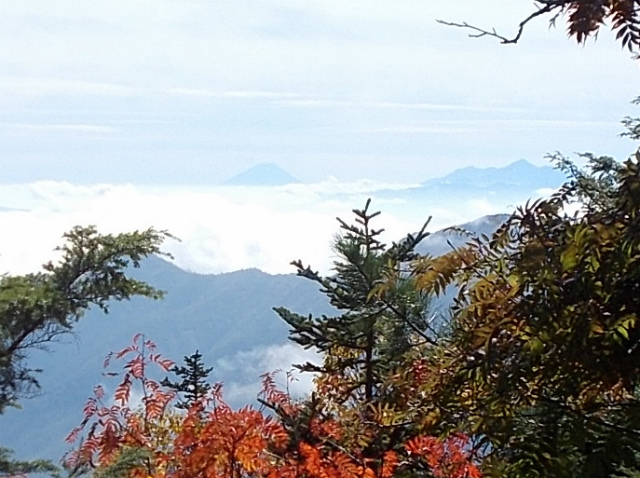 2018.10.2～4　燕岳2763ｍ_c0219866_14200115.jpg