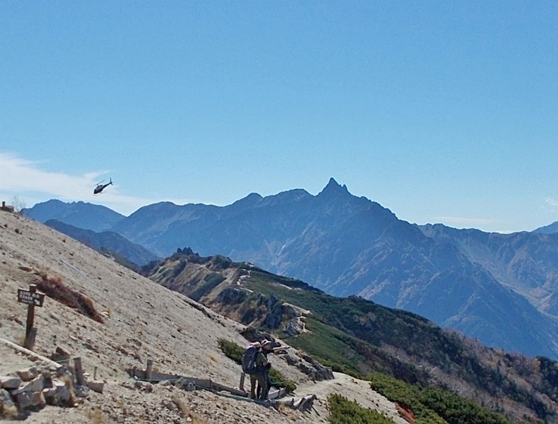 2018.10.2～4　燕岳2763ｍ_c0219866_14345372.jpg