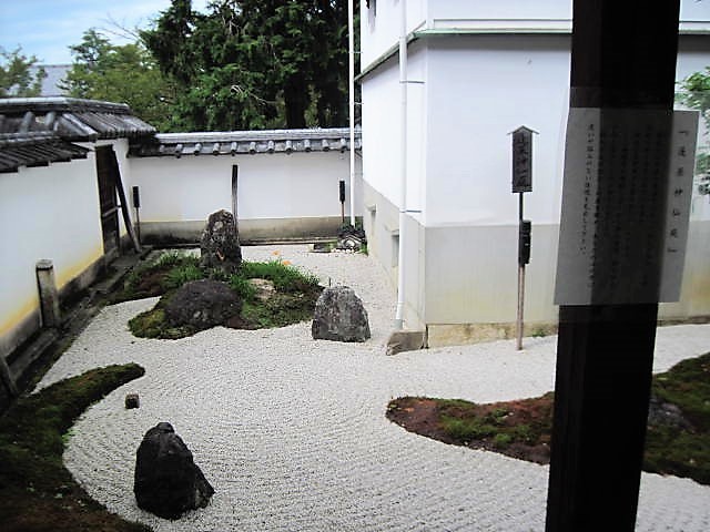 f0379049_01521308.jpg