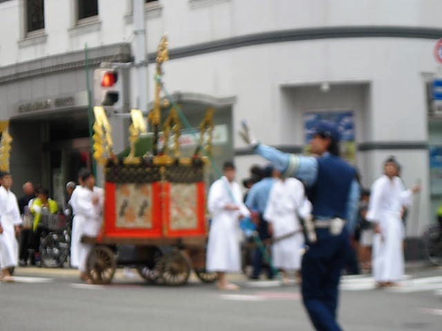 f0379049_02114249.jpg