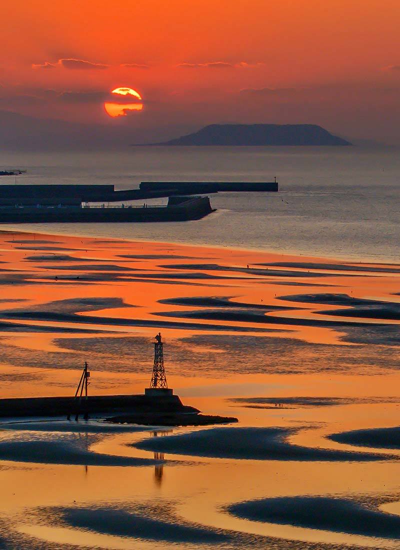 夕景 回想⑤）御輿来海岸の砂紋様＝熊本県宇土市_d0238245_22473135.jpg