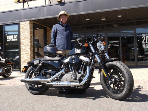 XL1200X フォーティーエイト納車!_b0317459_11303296.jpg