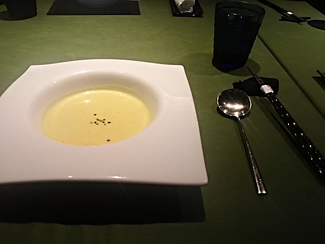 f0000262_23481124.jpg
