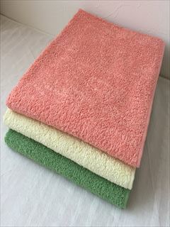 バスタオルは1人2枚。入れ替える時は、みんな一緒に♪_a0239890_07205082.jpg