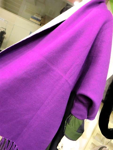 お袖付き大判ストール・・・・☆_c0113499_18441649.jpg