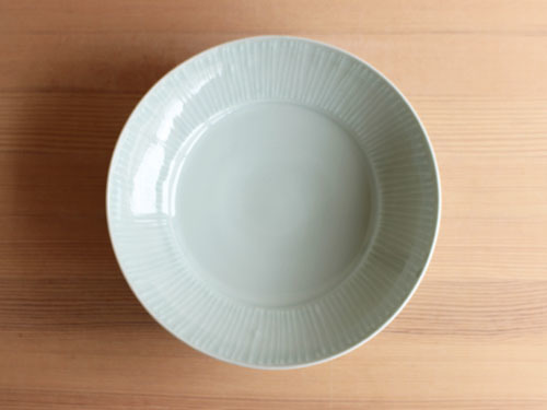 土井善男さんの大きな鉢、中ぐらいの鉢、と、お皿。_a0026127_13392678.jpg