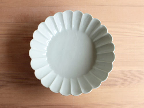 土井善男さんの大きな鉢、中ぐらいの鉢、と、お皿。_a0026127_14115604.jpg