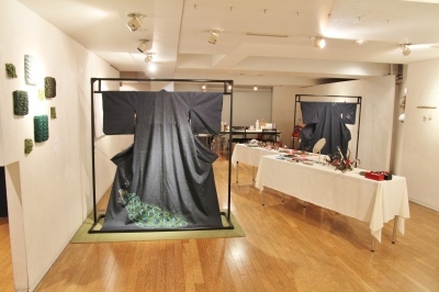 朝倉加代アート作品展ファッションショーにマドモアゼル・シネマが登場_d0178431_20294730.jpg