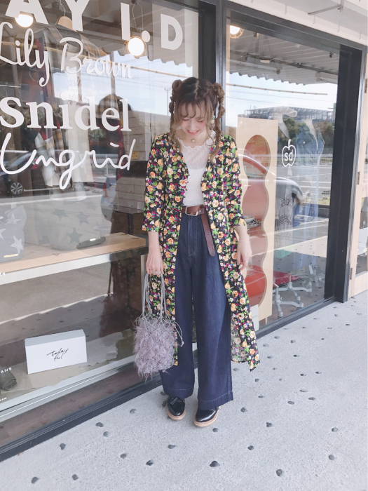 Lily Brown リリーブラウン ローズ柄ワンピース Dimanche News Blog インスタ Live は 水曜日 土曜日 夜7時スタート