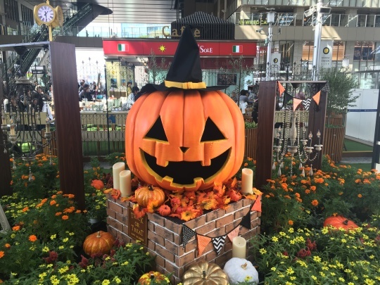 新旧の境目 HAPPY HALLOWEEN NO.607_c0102513_01141300.jpeg