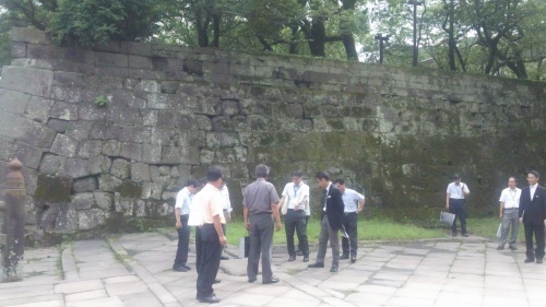 鶴丸城御楼門の復元へ_b0039825_23070174.jpg