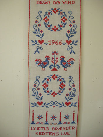 刺繍壁掛け/DENMARK_c0139773_13372640.jpg