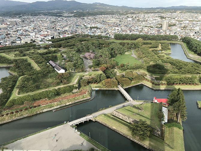 当たると評判?!函館五稜郭タワーのコンピューター手相占いをやってみた!_e0171573_044233.jpg