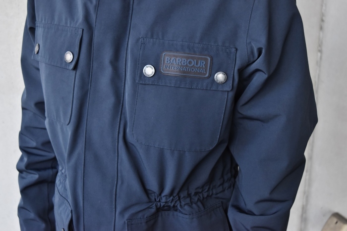 価格対価・以上の1枚です。。。Barbour ENDO JACKET_d0152280_07050740.jpg