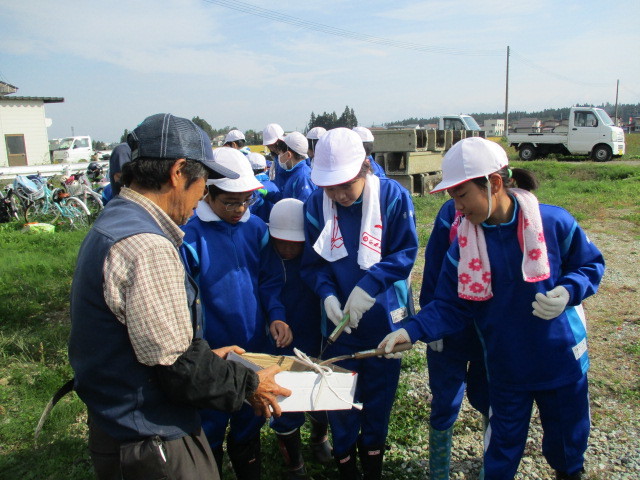 f0321188_10054298.jpg