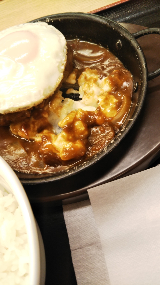 松屋で幻のエッグビーフハンバーグステーキ定食と牛鍋をいただく_f0076001_23562839.jpg